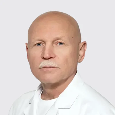 Олег Ермолаевич Чумаков